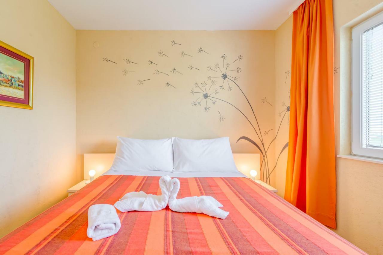 Apartments Petra Trogir Dış mekan fotoğraf